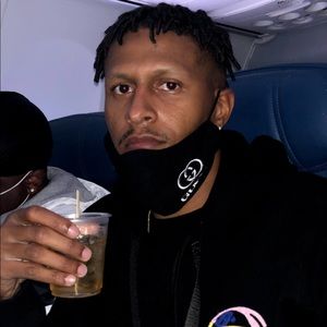 Meet your Posher, Andres